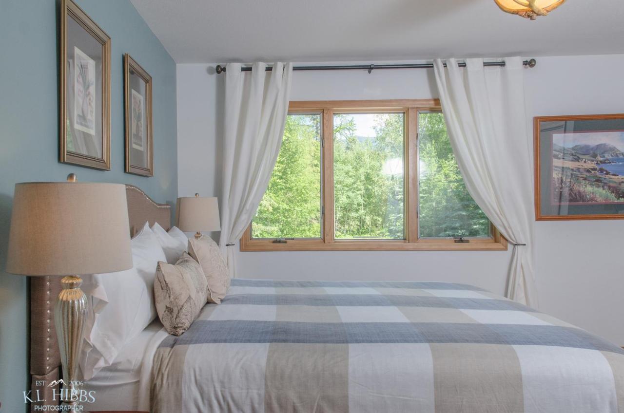 Meadow Lake View Bed And Breakfast Колумбия-Фолс Экстерьер фото